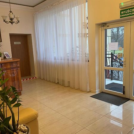 Korona Palace Leznica Wielka Luaran gambar