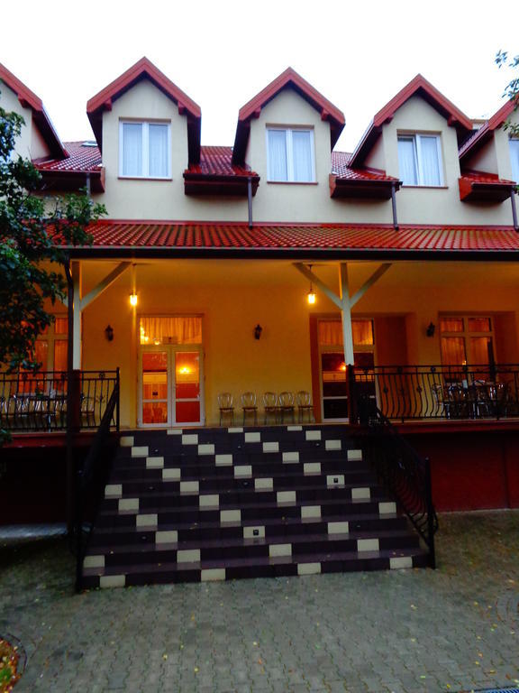 Korona Palace Leznica Wielka Luaran gambar