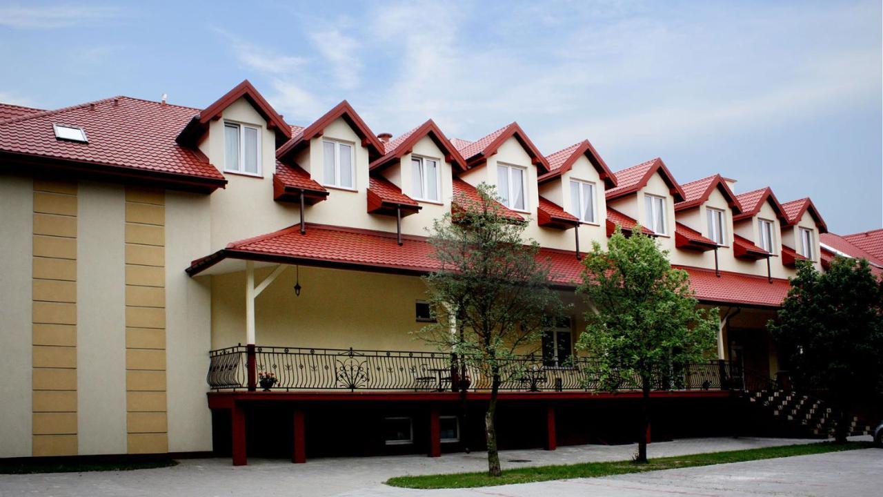 Korona Palace Leznica Wielka Luaran gambar